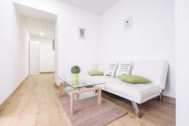 Апартаменты GApartment on Nemiga Минск-50